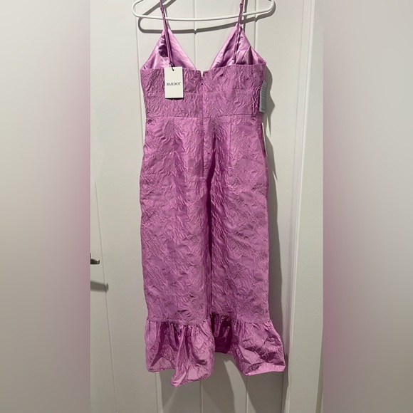 Beautiful Bardot dress - Picture 8 of 9